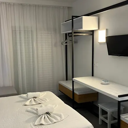 Niriides Appart hôtel Almirida