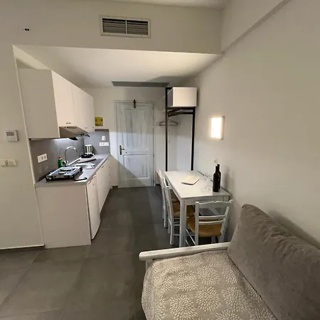 Niriides Aparthotel Almyrida (Crete)